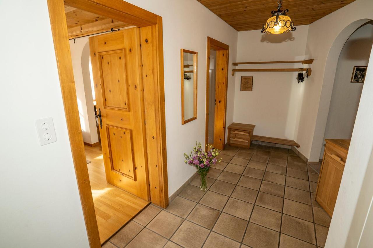 Chasa Nogler - Ferienwohnung Ramosch Екстериор снимка